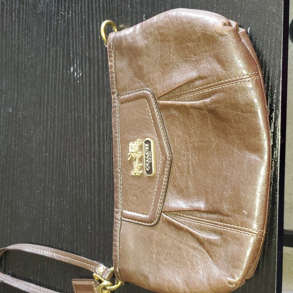 Womens used Coach Purse Clutch